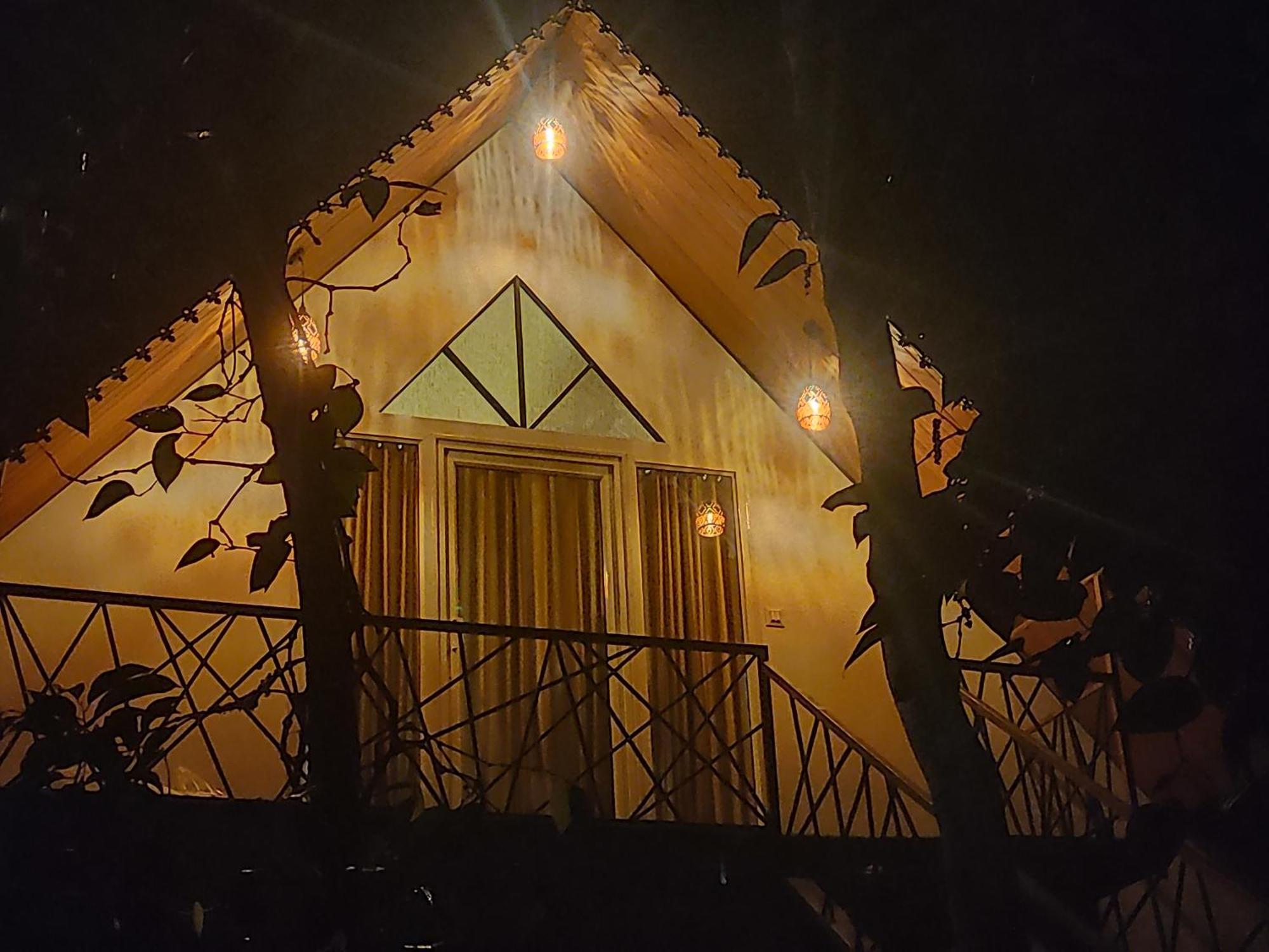 Гостевой дом Wood Castle Муннар Экстерьер фото
